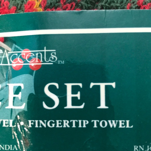 fancy 3 Towel set - Picture 4 of 10